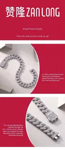 Nahaufnahme eines Hip-Hop-Moissanit-Cuban-Link-Armbands aus 925er Sterlingsilber.