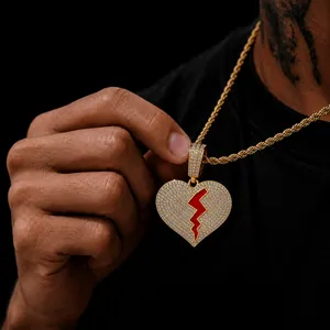 Collier Pendentif Cœur Brisé Hip Hop Iced Out Alliage de Zinc Strass Émail Éclair Rouge Chaîne Cubaine Tennis Corde Bijoux