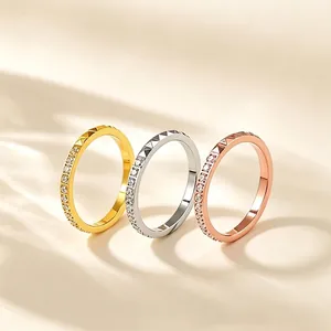 Minimalistisch Titanstahl Nieten Strass Ring Damen Gold Silber Roségold Galvanisiert Geometrisch Clou De Paris Fingerring Schmuck