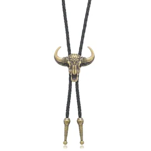 Vintage Western Cowboy Bolo Tie mit bronzenem Bullenschädel und schwarzer Lederschnur