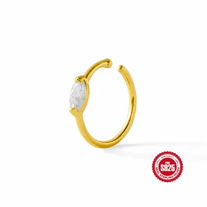 Elegante vergulde S925 sterling zilveren neusring met een heldere marquise geslepen steen