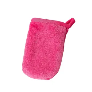 Weicher rosa Flanell-Make-up-Entfernerhandschuh für sanfte Reinigung und Wasseraufnahme