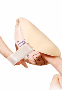 Detail view of 13mm widened ribbon strap on a soft bear-themed cushion powder puff