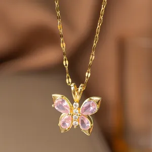 Élégant collier pendentif papillon avec cristaux roses et chaîne dorée pour femme