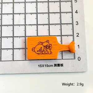 Vassoio in miniatura in resina arancione per casa delle bambole DIY, peso 2,9g