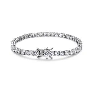 Detail of sparkling Moissanite tennis bracelet in S925 sterling silver