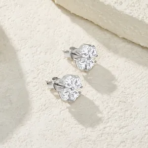S925 Sterling Silber Kleeblatt Ohrstecker mit funkelnden D-Farbe Moissanit Steinen