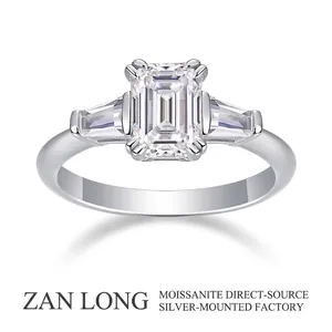 Luxury 925 Sterling Silver Moissanite Ring Emerald Cut Three Stone Engagement Wedding Ring For Women Elegant Zirconia Jewelry Accessory