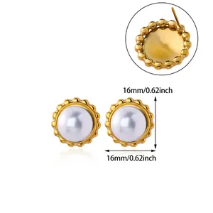 Détail de boucles d'oreilles perles en acier inoxydable vintage avec taille de 16mm.