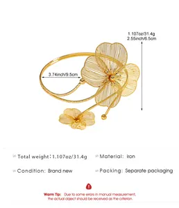 Detailed view of a gold hollow flower necklace with size and weight measurements