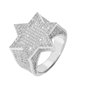 Anello a stella a esagramma in argento con micro pavé ghiacciato per stile hip hop