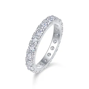 Detailed macro view of S925 silver eternity ring featuring sparkling moissanite stones
