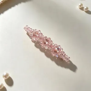 Handgefertigte elegante rosa kristallperlen-haarspange für damen im vintage-ästhetik-design