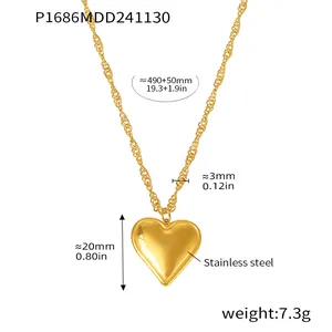 Close-up of heart necklace showing dimensions 20mm pendant and 3mm water wave chain