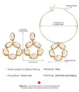 Barockperlen-Halsband und Ohrring-Set mit Größen- und Gewichtsangaben
