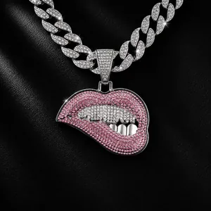 Hip Hop Gepersonaliseerde Strass Rode Lippen Hanger Cubaanse Ketting Voor Mannen Vrouwen Legering Iced Out Sexy Mond Sieraden