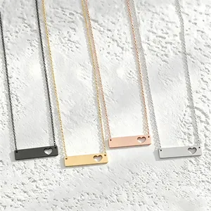 Collier Pendentif Barre Cœur Évidé en Acier Inoxydable pour Femme Bijoux Minimalistes Chaîne en O Or Argent Noir Or Rose Cadeau