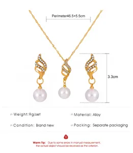 Detailed view of pearl and zircon jewelry set showing dimensions and specifications