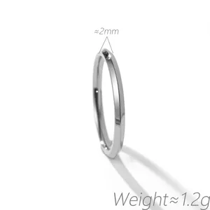Seitenprofil eines 2mm minimalistischen Edelstahlrings mit Gewichtsangabe von 1,2g