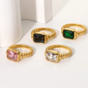Bagues croissant en acier inoxydable avec zircons rectangulaires colorés