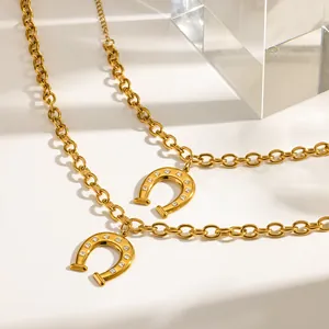 Stainless Steel Horseshoe U-Shape Pendant Jewelry Set 18K Gold Plated Rhinestone Necklace Bracelet Set For Women Fashion