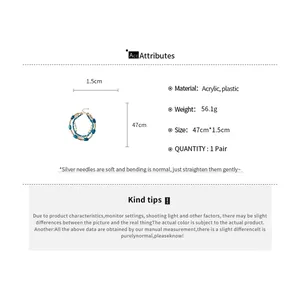 Specifiche del girocollo multistrato in perline di acrilico, lunghezza 47cm e larghezza 1,5cm.