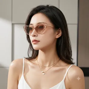 Retro Cat Eye Sunglasses UV400 Protection PC Frame Metal Rivets Vintage Fashion Eyewear Women Outdoor Travel