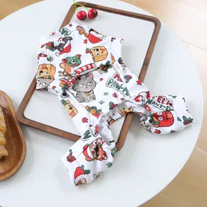 Weiße Haustier-Heimbekleidung mit weihnachtlichen Comic-Motiven für Hunde und Katzen