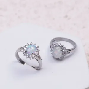 Titanium Steel Sun Flower Halo Ring With Oval Artificial Opal And Rhinestone Fashion Simple Minimalist Jewelry For Women Gift