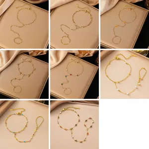 Elegante set di bracciali a catena da mano in acciaio inossidabile placcato oro e moda