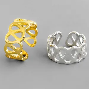 Bague Ouverte à Large Bande Géométrique Ajourée Minimaliste Style Coréen INS Pour Femmes Bijoux Bague Ajustable en Cuivre Électroplaqué