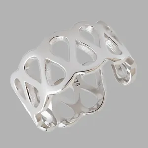Bague ouverte élégante en argent sterling 925 avec un motif de goutte d'eau ajouré unique