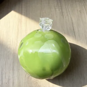 Grüner Weintrauben-Crunchy-Stressball mit Burst-Effekt für sensorisches Spiel