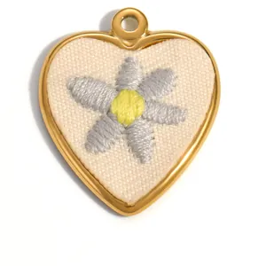 Pendentif en forme de coeur doré avec broderie florale pour création de bijoux DIY