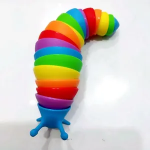 Buntes, bewegliches Regenbogen-Fidget-Schnecken-Spielzeug für sensorischen Stressabbau