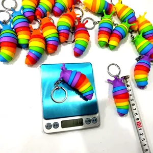Detaillierte Ansicht des Regenbogen-Schnecken-Fidget-Spielzeugs mit Gewichts- und Maßangaben