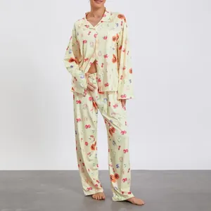 Ensemble de pyjama jaune pour femme à fleurs et fruits, chemise boutonnée et pantalon