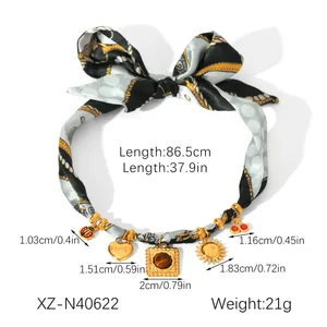 Medidas detalladas de pulsera de pañuelo de seda con dijes de ojo de tigre (86,5cm)