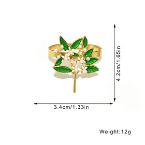 Detailansicht des Gardenien-Serviettenrings, Maße 4,2 cm x 3,4 cm, Gewicht 12 g