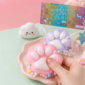 Ροζ squishy παιχνίδι ανακούφισης από το στρες με πατούσα γάτας και αργή επαναφορά για παιχνίδι