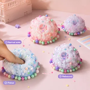 Jouet squishy en forme de beignet à rebond lent pour soulager le stress décoré