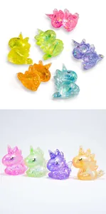 Λεπτομέρεια από πολύχρωμα glitter unicorn squishy παιχνίδια για ανακούφιση άγχους