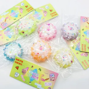 Juego de mini juguetes squishy de postres coloridos para aliviar el estrés con varios diseños