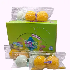 Dettaglio di giocattoli antistress Daifuku in sacchetti e scatola espositiva