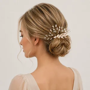Handgemaakte Bruid Haarkam Met Legering Blad En Strass Kristal Voor Bruiloft Feest Vrouwen Vintage Gouden Haaraccessoire