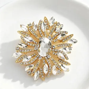 Élégante grande broche soleil en cristal et alliage doré pour chandails et manteaux