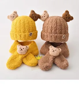 Ensemble bonnet et écharpe d'hiver pour enfants avec oreilles d'ours mignonnes et doublure polaire