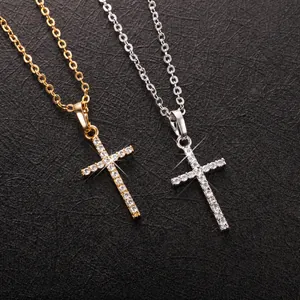 Hip Hop Punk Alloy Cross Pendant Necklace For Men Women Gold Silver Rhinestone Encrusted Polished Minimalist Clavicle Chain Jewelry Gift