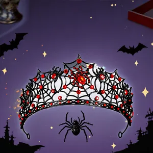 Gothische Halloween spinnenweb kroon met rode strassteentjes voor feest decoratie.