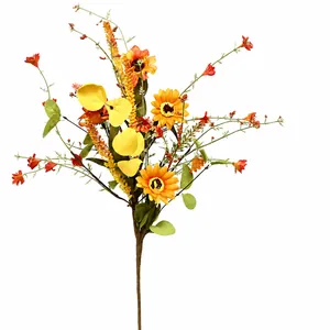 Détail rapproché d'un bouquet de tournesols et d'eucalyptus artificiels avec dimensions